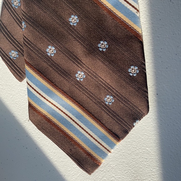 Vintage 80s clip on tie stripes and floral design - Picture 4 of 12